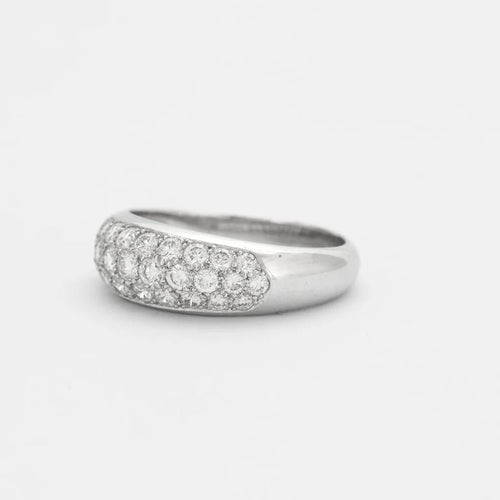 Bague 52 Bague en or blanc 18k pavée de diamants 0,95 ct 58 Facettes 002.203