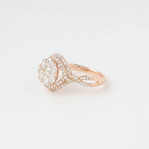 Bague 54 Bague de fiançailles pavée de diamants en or rose 18K 58 Facettes