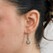 Boucles d'oreilles Boucles d’oreilles dormeuses Art déco motif fleur en or 18k et platine diamants 58 Facettes M8616