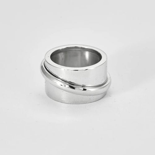 Bague 49 Dinh Van Ariane - Bague bandeau en or blanc 18k 58 Facettes M8826