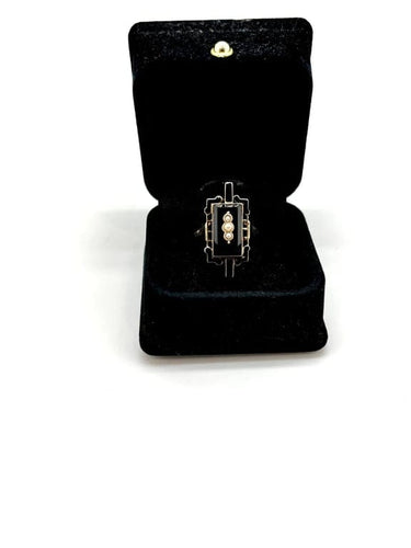 Bague 55 Bague ancienne en or jaune 14k sertie d’onyx et perles fines 58 Facettes M9101