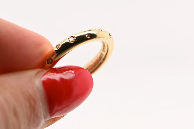 bf8751d7-433c-4385-e925-36e0244a9400