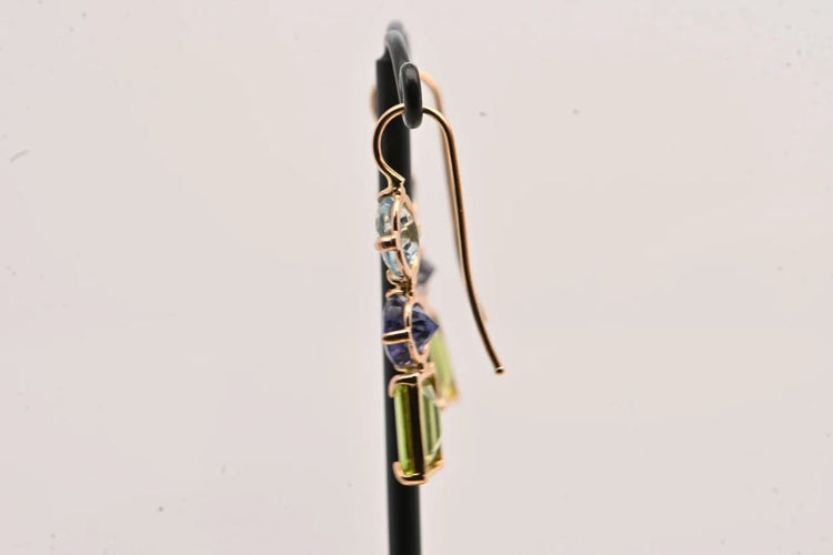 Boucles d'oreilles Boucles d'oreilles pendantes en or rose 18 carats, topaze, iolite et péridot 58 Facettes