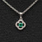 Pendentif Pendentif trèfle en or blanc 18 carats avec émeraude et diamants 58 Facettes