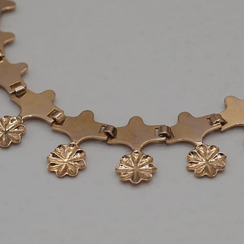 Collier Collier motif fleur en or jaune 750 58 Facettes