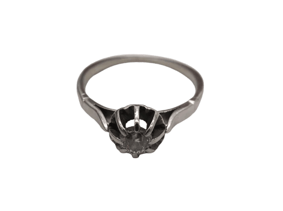 Bague 53 Bague en or blanc 750 avec diamant, taille 53 58 Facettes