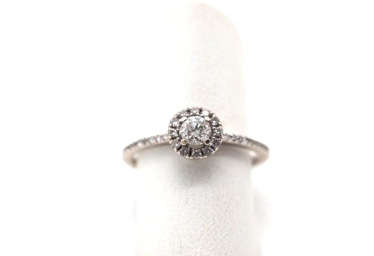 Bague 52 Bague en or blanc 750 sertie de diamants 58 Facettes