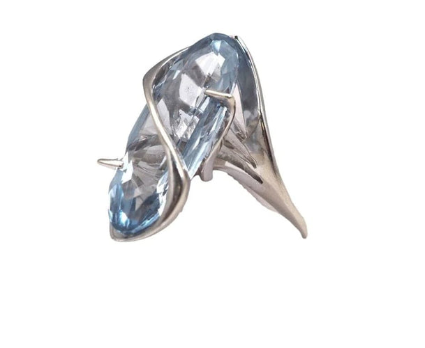 Bague 56 Bague en or blanc 750 millièmes à l’aigue-marine 58 Facettes