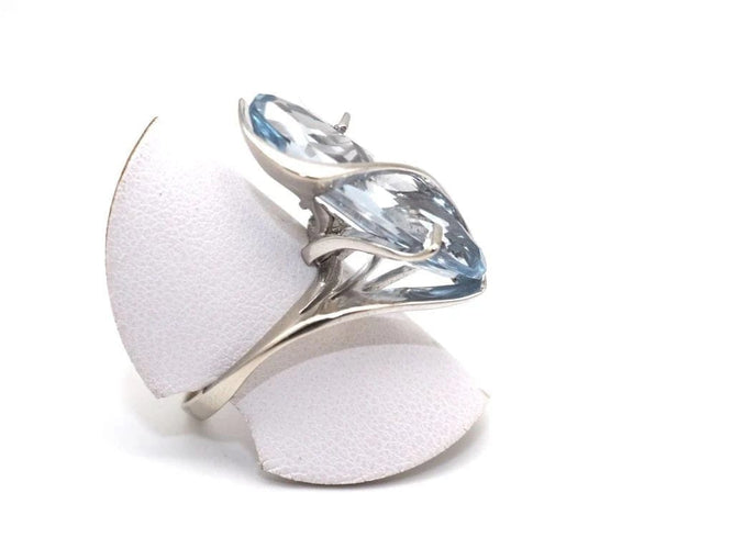 Bague 56 Bague en or blanc 750 millièmes à l’aigue-marine 58 Facettes