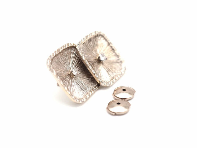 Boucles d'oreilles Boucles d’oreilles en or blanc 750 avec diamants 58 Facettes
