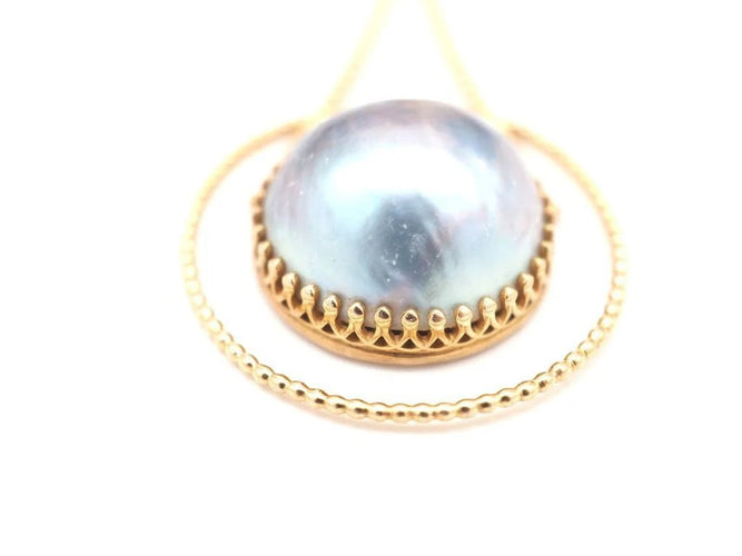 Pendentif Pendentif baroque en or jaune 750 et perle grise 58 Facettes