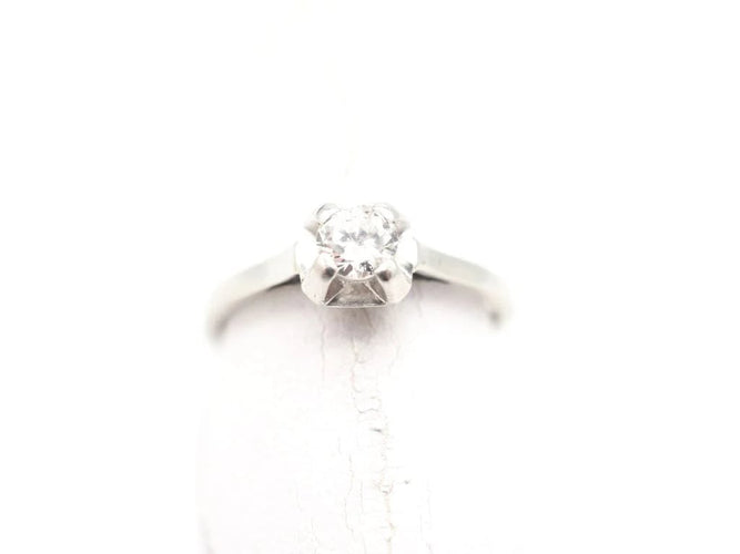 Bague 51 Bague en or blanc 750 avec diamant 58 Facettes