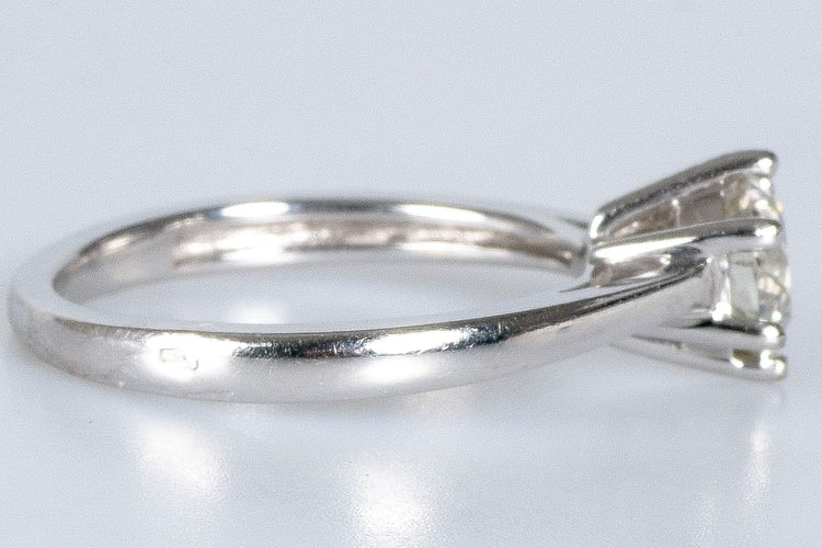 1b8d1bb7-b117-49f8-1d72-4e386267fe00