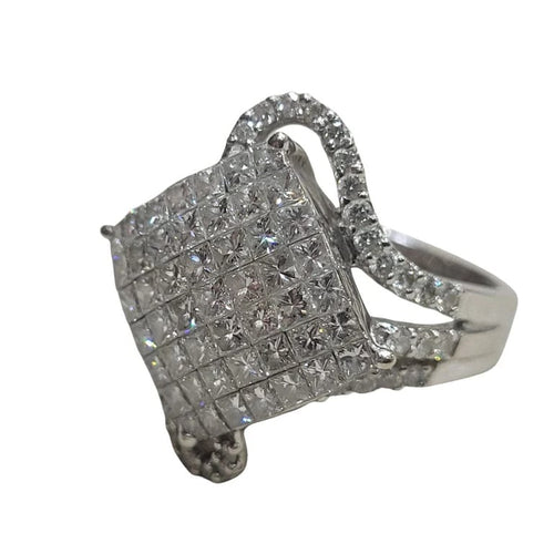 f2cf82ee-e9b9-403b-c953-868083f95000