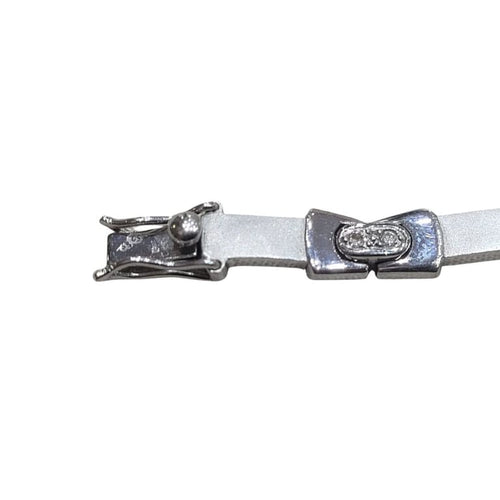 Bracelet Bracelet en or blanc 18 carats et diamants 58 Facettes P14