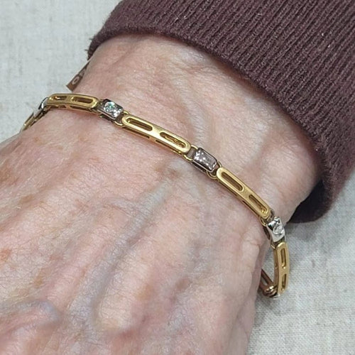 Bracelet Bracelet en or jaune et blanc 18 carats et diamants 58 Facettes P2