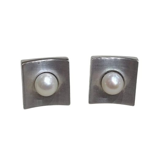 321a536a-986c-4514-bc5f-3d4868be2800