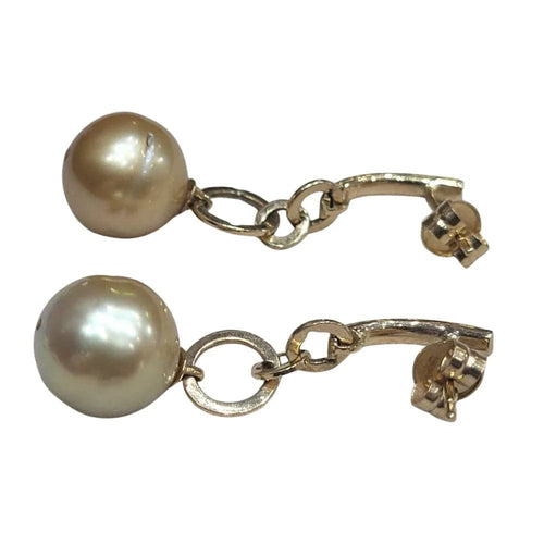 Boucles d'oreilles Boucles d'oreilles en or jaune 18 carats, perles australiennes et diamants 58 Facettes T103