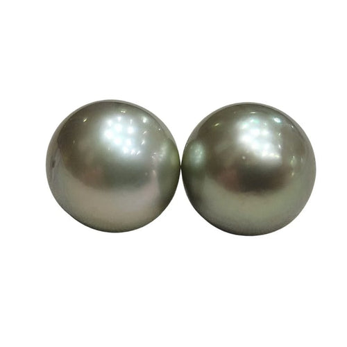 Boucles d'oreilles Boucles d'oreilles détachables en or blanc 18 carats, perles de Tahiti et diamants 58 Facettes T105