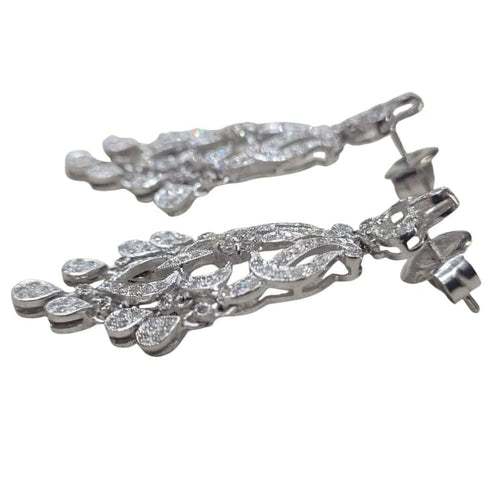 Boucles d'oreilles Boucles d'oreilles Art déco en or blanc 18 carats et diamants 58 Facettes PE501