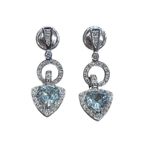 Boucles d'oreilles Boucles d'oreilles en or 18 carats avec aigues-marines et diamants 58 Facettes PE262