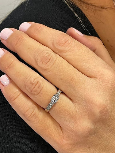 c470d799-7ceb-4fcc-8c83-83a0a7fc6e00