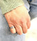 Bague 49 Bague entrelacée en or blanc 18 carats et diamants 58 Facettes