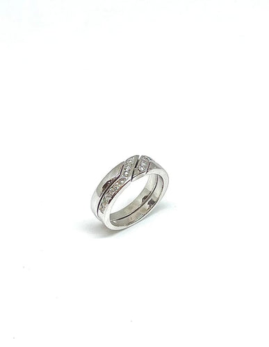 Bague 49 Bague entrelacée en or blanc 18 carats et diamants 58 Facettes