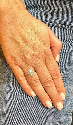 3f1b838f-6d4e-4192-452e-28fb88252f00