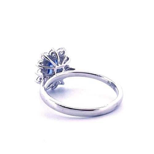 Bague 55 Bague en platine 950 saphir taille émeraude et diamants 58 Facettes