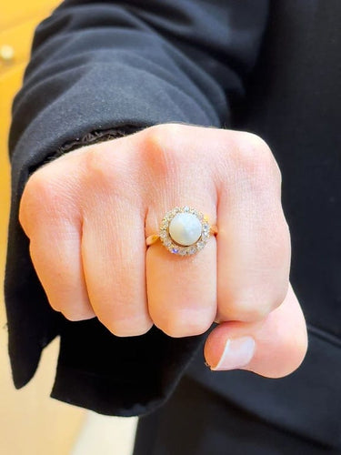 Bague 59 Bague ancienne en or jaune 18 carats avec diamants et perle 58 Facettes