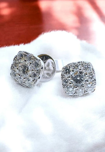 Boucles d'oreilles Puces d’oreilles en or blanc 18 carats et diamants 58 Facettes
