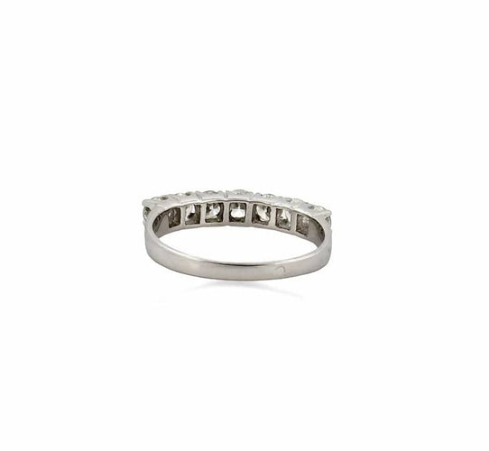 Bague 64 Demi-alliance - Bague en or blanc 18 carats et diamants 58 Facettes