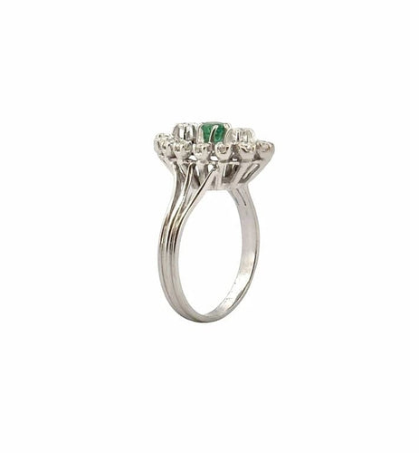 Bague 54 Bague marquise ancienne en or blanc 18 carats, diamants et émeraude 58 Facettes