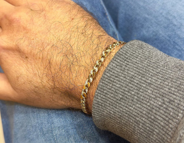 1b0b24b6-c96c-41ec-6baf-d752ffd81200