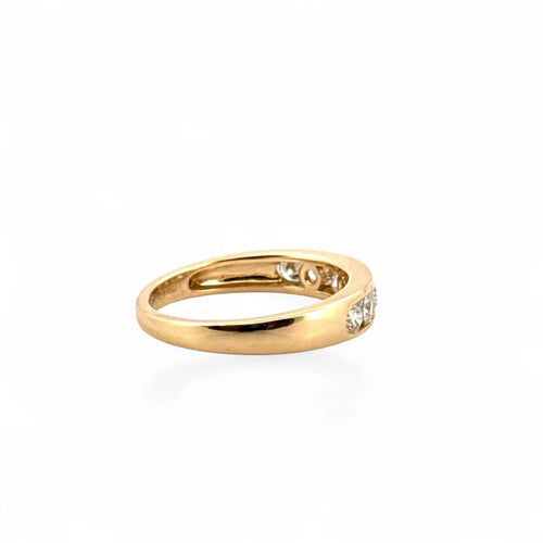 Bague 55 Demi-alliance - Bague en or jaune 18 carats et diamants 58 Facettes