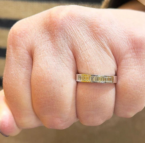 Bague 53 Demi-alliance - Bague en or blanc 18 carats et diamants baguette 58 Facettes