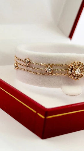 Bracelet Garrard Tudor Roses - Bracelet en or rose 18 carats et diamants 58 Facettes