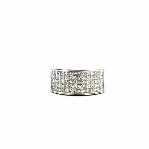Bague 55 Bague pavée de diamants taille princesse en or blanc 18 carats 58 Facettes