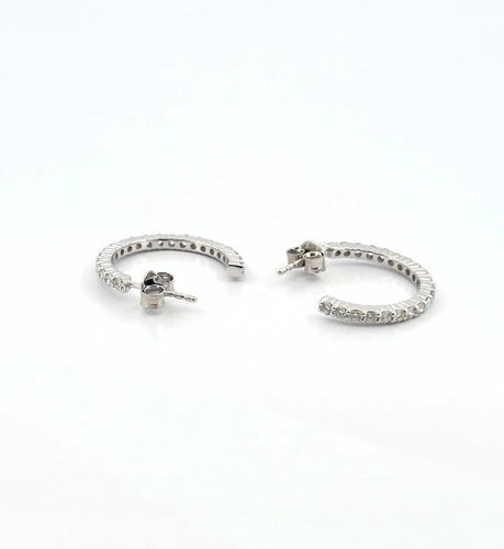 Boucles d'oreilles Boucles d’oreilles créoles en or blanc 18 carats et diamants 58 Facettes