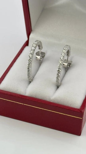 Boucles d'oreilles Boucles d’oreilles créoles en or blanc 18 carats et diamants 58 Facettes