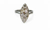 Bague 50 Bague marquise ancienne en or blanc et diamants 58 Facettes