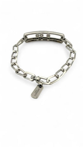 40a717db-44df-4d05-808a-893cc7135f00