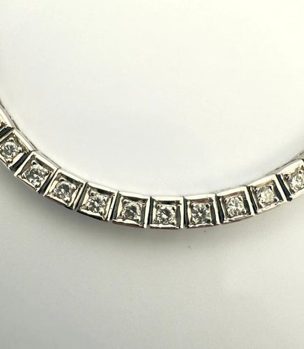 Collier Collier tennis en or blanc 18 carats et diamants 58 Facettes