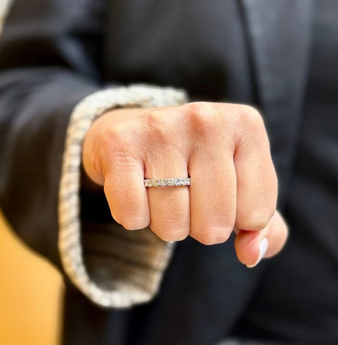 13c67033-f6f9-43a9-0a5b-7618ca1f1900