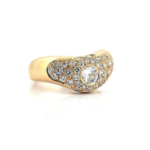 Bague 56 Bague ondulée en or jaune et diamants 58 Facettes