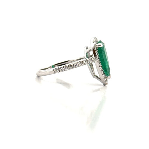 Bague 52 Bague en or blanc 18 carats avec émeraude et diamants 58 Facettes