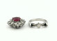 Pendentif Bague transformable en pendentif en or blanc 18 carats rubis et diamants 58 Facettes
