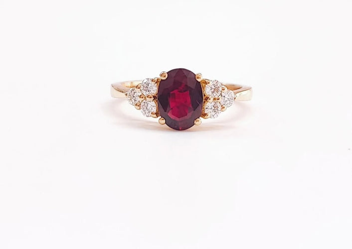 Bague 55 Bague rubis et diamants en or jaune 18K 58 Facettes Bag.Ov.6Dt.FA35R