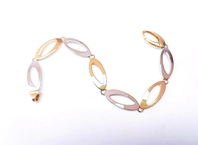 Bracelet Bracelet style années 70 en or jaune et blanc 18K 58 Facettes Bra.ans70-1123-3